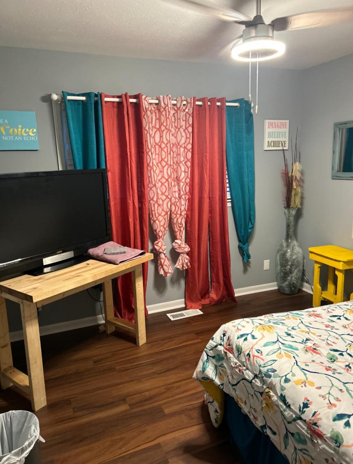 Loners Loft Private Rooms Huntsville Extérieur photo